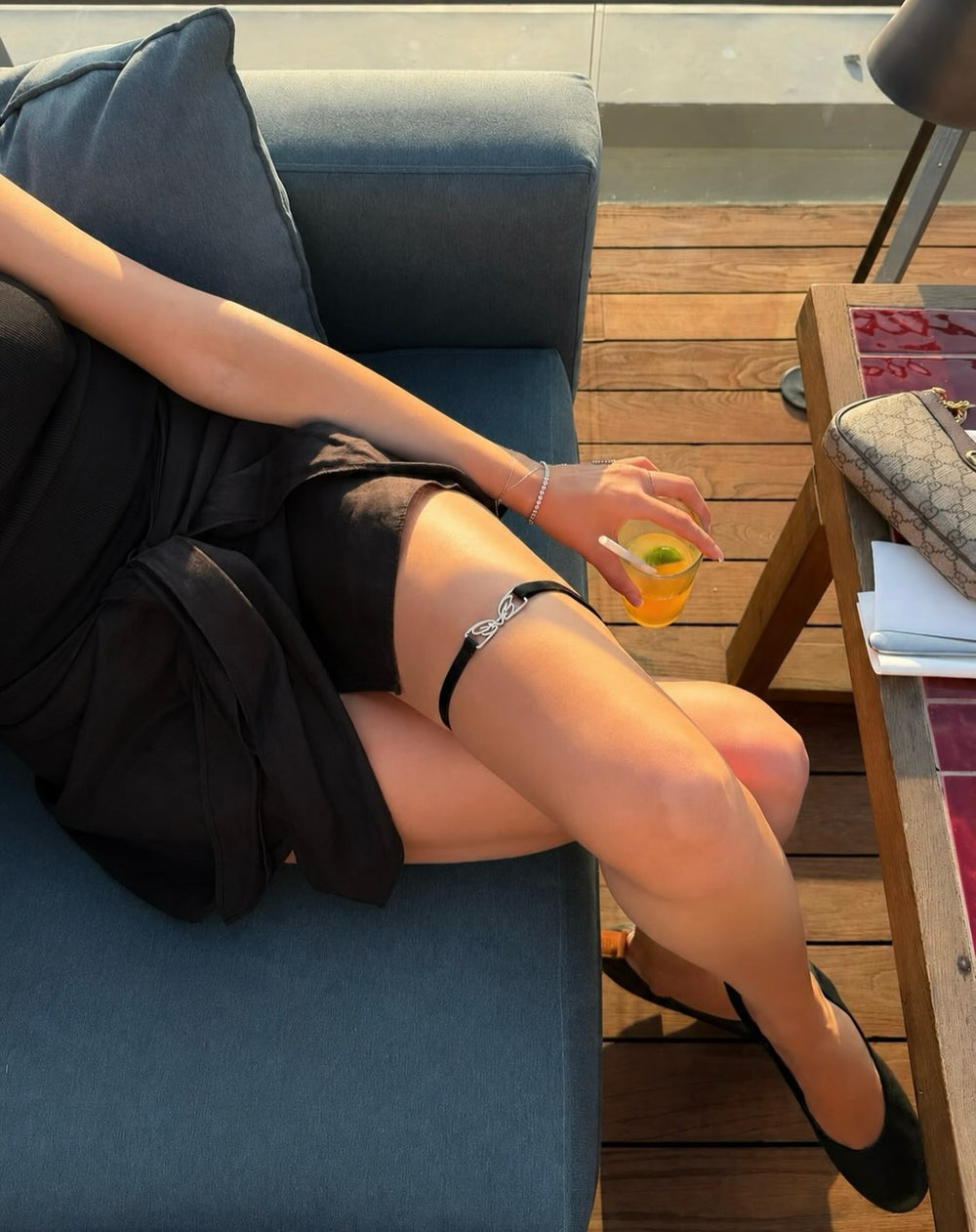 BOUDOIR BACAK & BOYUN BANDI
